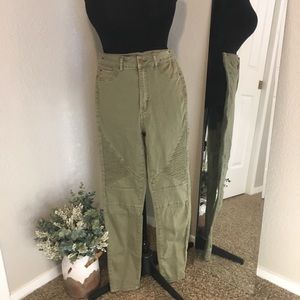 Army Green Windsor Skinny Pant